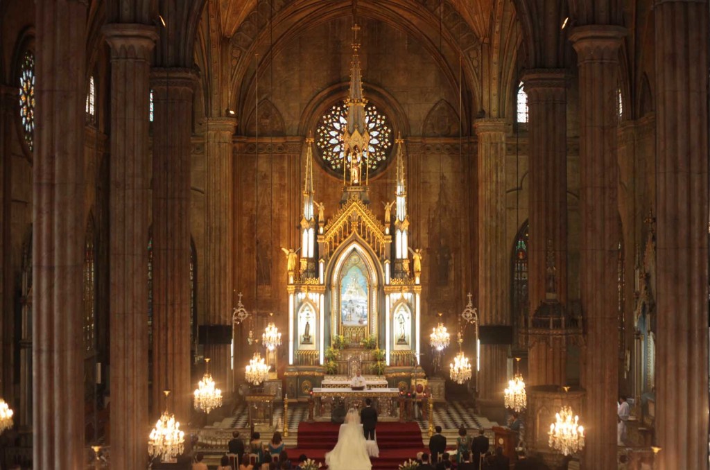 weddings - san sebastian church