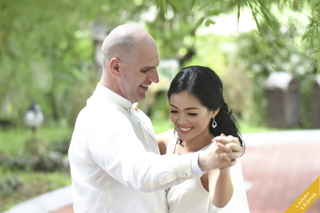 wedding dance bride and breakfast